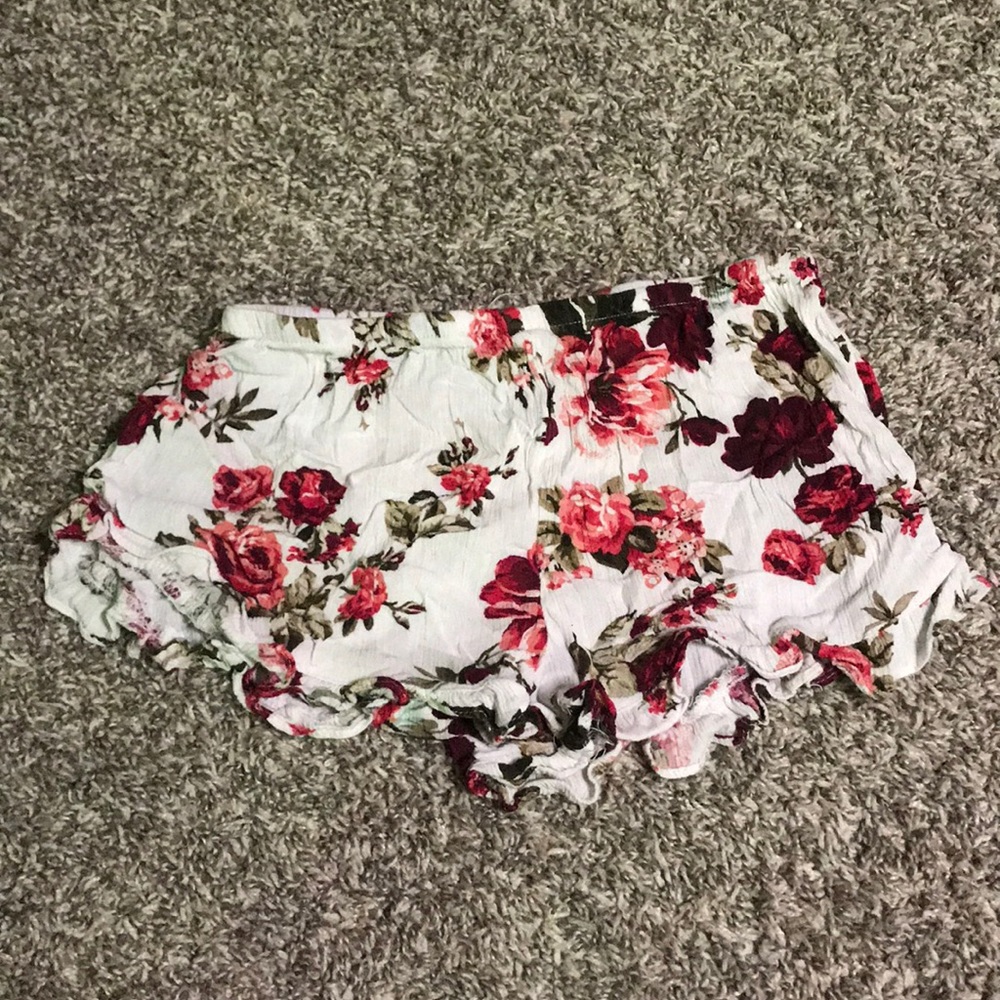 Floral white shorts